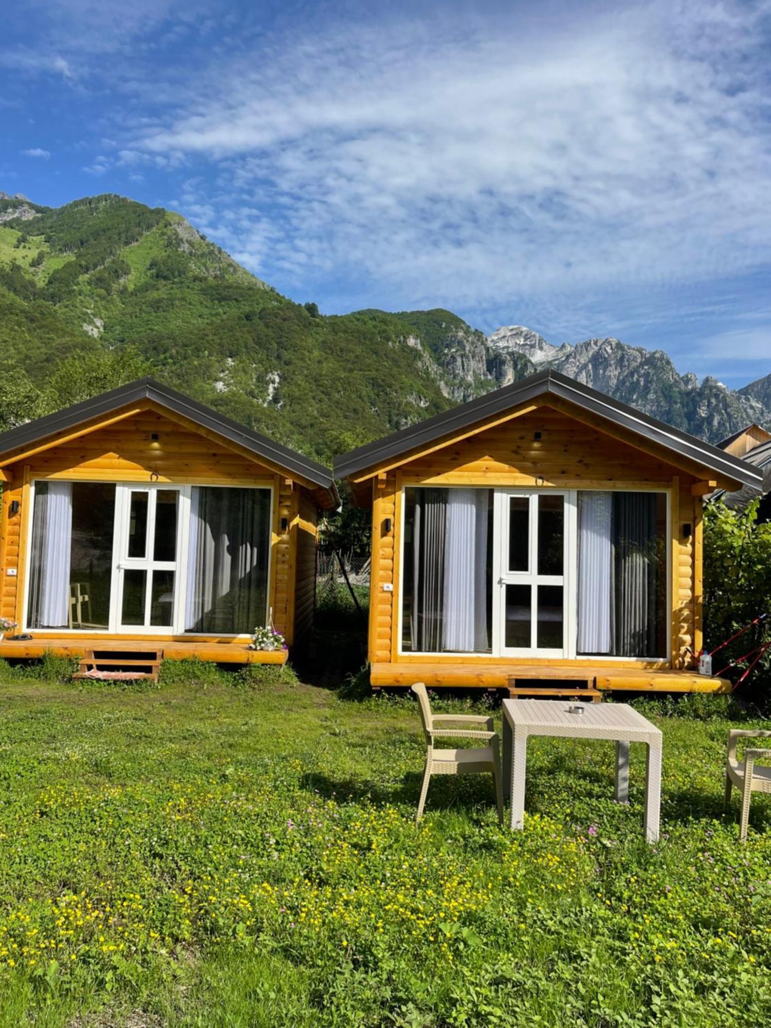 Thethi Mountain Villas ภายนอก รูปภาพ