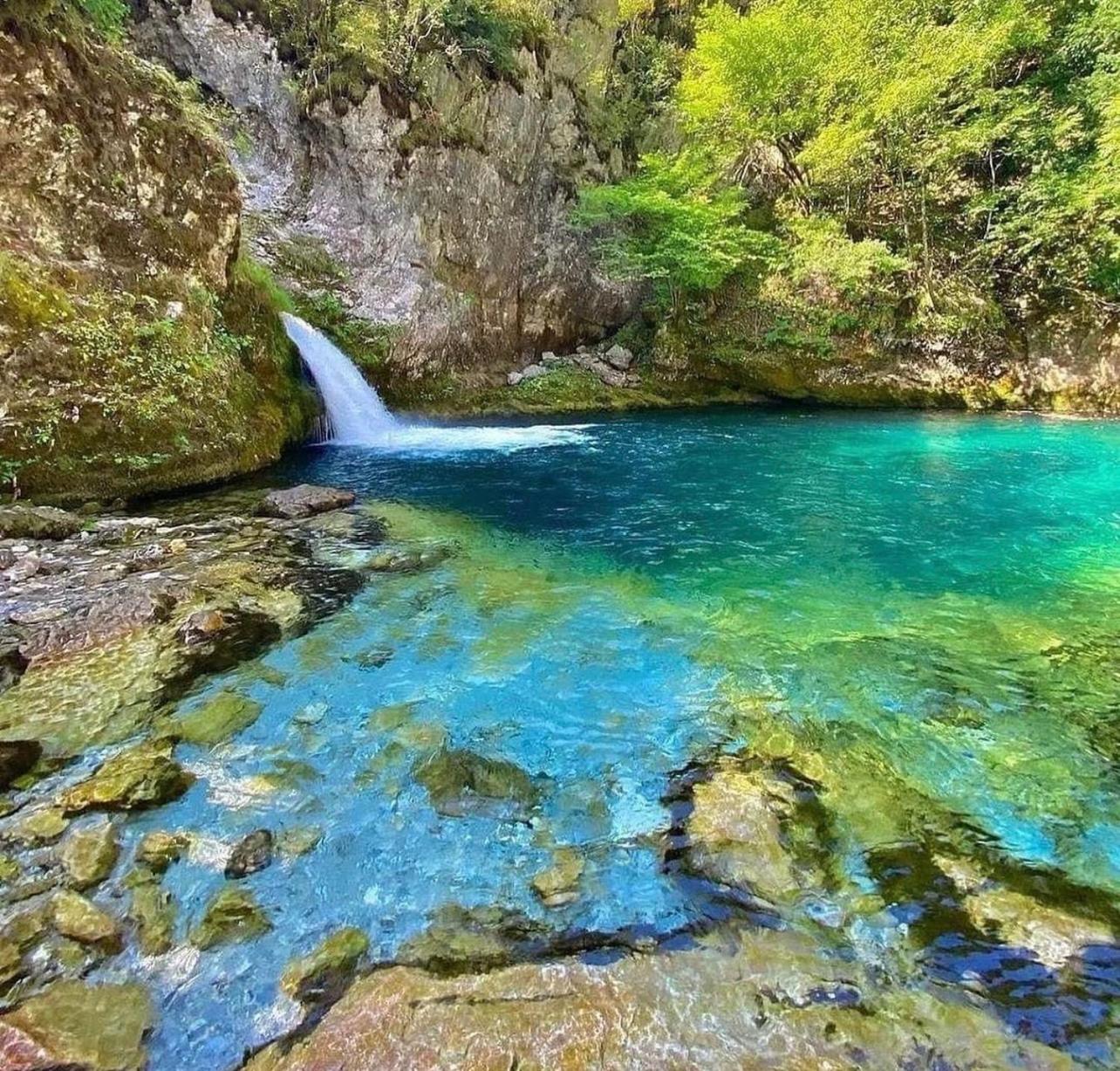 Thethi Mountain Villas ภายนอก รูปภาพ